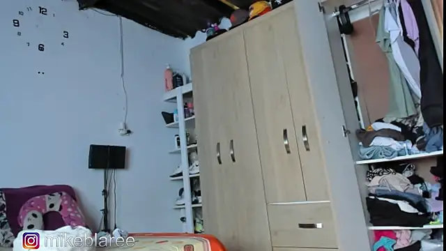 mikeblaree online show from 11-29-25, 07:14