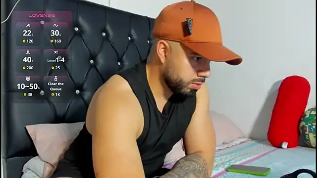 mikeblaree online show from 12-16-25, 07:18