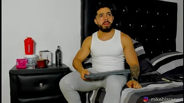 mikeblaree online show from 03-26-26, 07:45