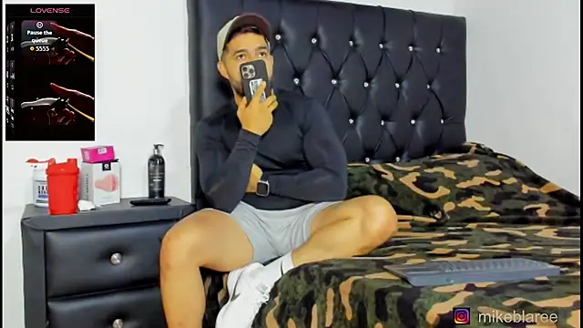 mikeblaree online show from 02-25-26, 07:14