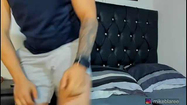 mikeblaree online show from 02-10-26, 10:20