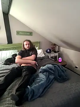 gronammo85 online show from 02-11-25, 03:08