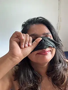 xxxsrilankagirl online show from 06-19-26, 10:21