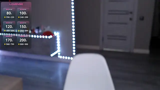 Lea Atreides online show from 10-13-25, 04:58