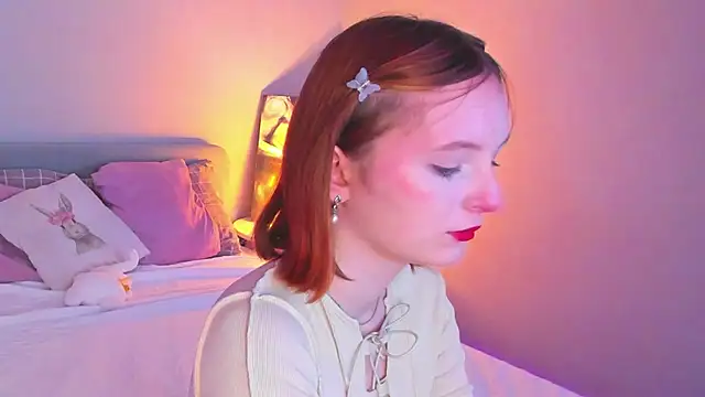 Snapshot of Snega_Ginder chatting on 03-12-25, 10:26 Snega Ginder online show from 03-12-25, 10:26