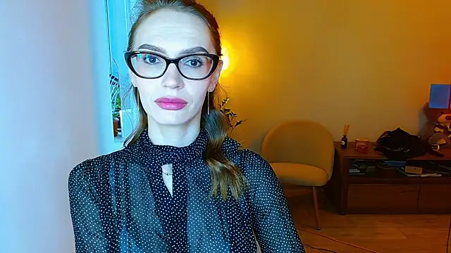 Lady Sunshine  online show from 04-11-26, 06:32