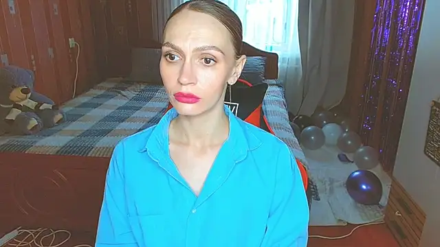 Lady Sunshine  online show from 07-13-26, 07:07