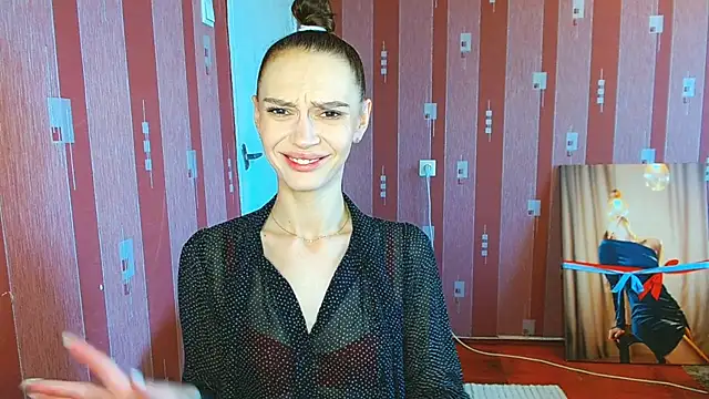 Lady Sunshine  online show from 10-30-25, 07:39