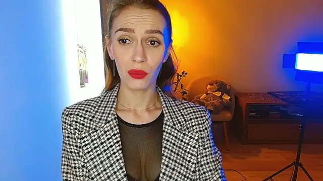 Lady Sunshine  online show from 02-19-26, 07:49