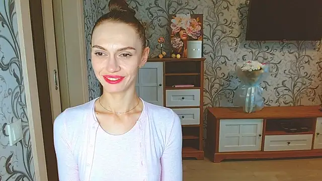 Lady Sunshine  online show from 10-09-25, 08:48