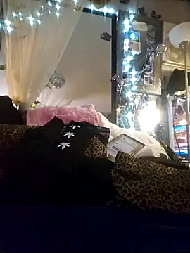 ShysluutGia online show from 09-19-25, 07:29