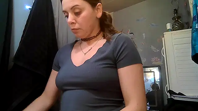 ShysluutGia online show from 10-14-25, 10:16