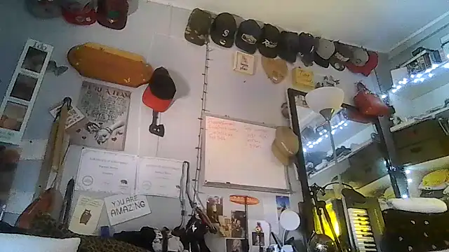ShysluutGia online show from 05-30-26, 06:35