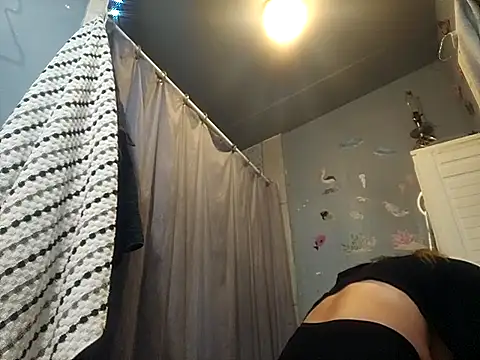 ShysluutGia online show from 12-23-25, 06:12