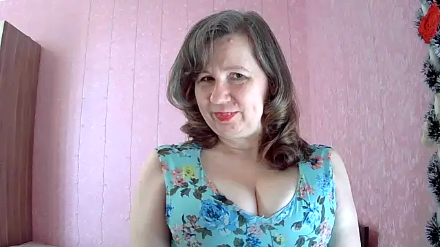 Snapshot of Starsan chatting on 05-12-26, 06:32 Starsan online show from 05-12-26, 06:32