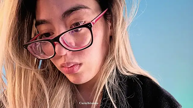 Carolblonde online show from 03-11-26, 03:44