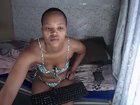 PrettyNyashX online show from 05-24-26, 01:00