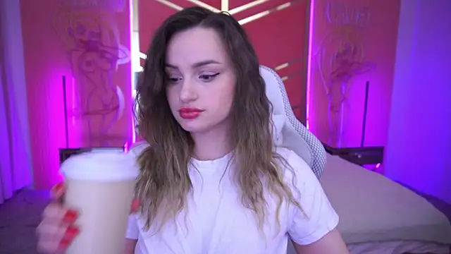 Snapshot of LindsieGreyy chatting on 03-22-25, 07:36 LindsieGreyy online show from 03-22-25, 07:36