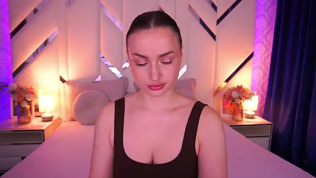 LindsieGreyy online show from 04-09-26, 06:04