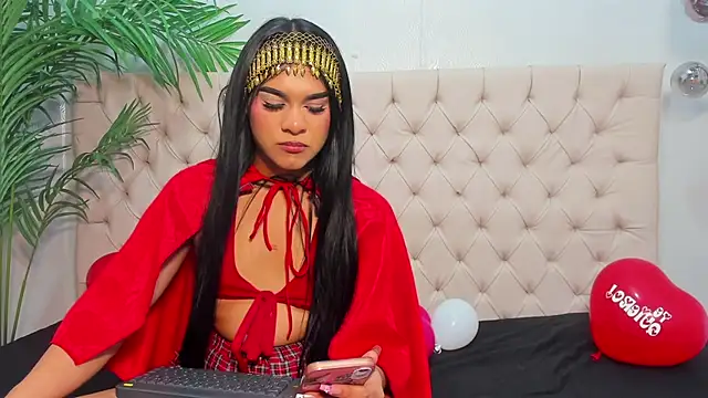 Snapshot of Andrea_Tobar chatting on 02-10-25, 07:38 Andrea Tobar online show from 02-10-25, 07:38