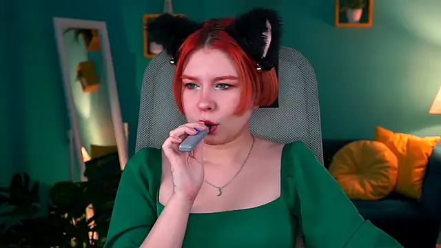 MitsukiMun online show from 02-23-25, 03:08