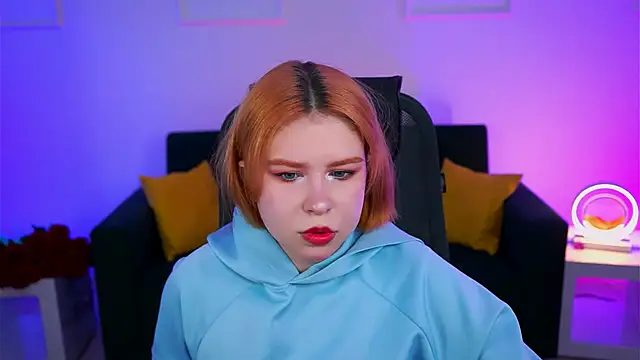 MitsukiMun online show from 02-19-25, 12:11