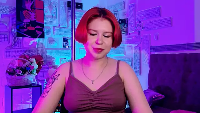 MitsukiMun online show from 03-04-25, 10:05