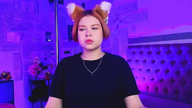 MitsukiMun online show from 03-19-25, 10:22