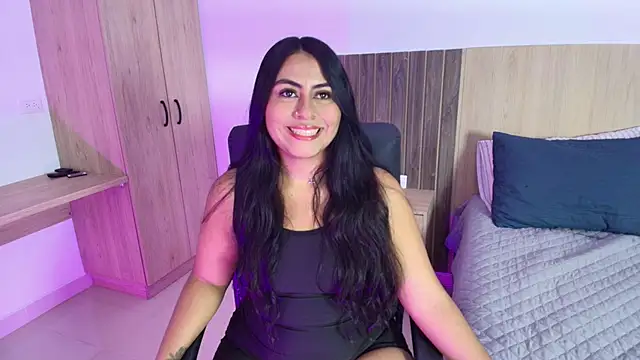 Mia cm online show from 03-12-25, 07:58