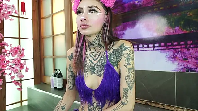 miss   angel online show from 11-12-25, 06:01