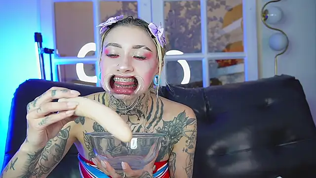 miss   angel online show from 04-01-26, 01:41