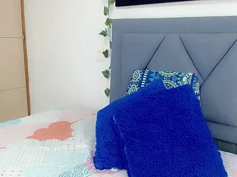 dominic 00 online show from 10-02-25, 08:45