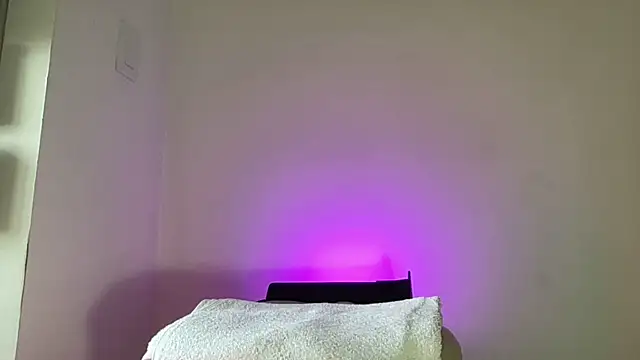 nofacecali online show from 02-10-26, 06:51