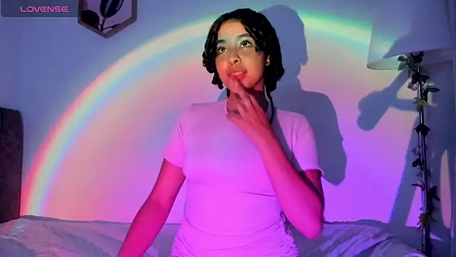 Dhalila  online show from 10-10-25, 01:06