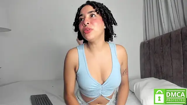 Dhalila  online show from 10-24-25, 01:37