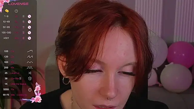 Snapshot of JoYung chatting on 09-10-25, 04:11 JoYung online show from 09-10-25, 04:11