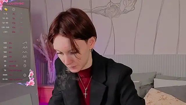 Snapshot of JoYung chatting on 10-09-25, 04:24 JoYung online show from 10-09-25, 04:24