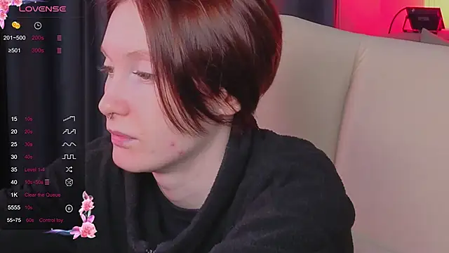 Snapshot of JoYung chatting on 09-27-25, 04:18 JoYung online show from 09-27-25, 04:18