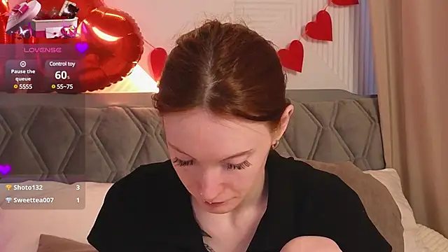 Snapshot of JoYung chatting on 02-17-25, 04:20 JoYung online show from 02-17-25, 04:20