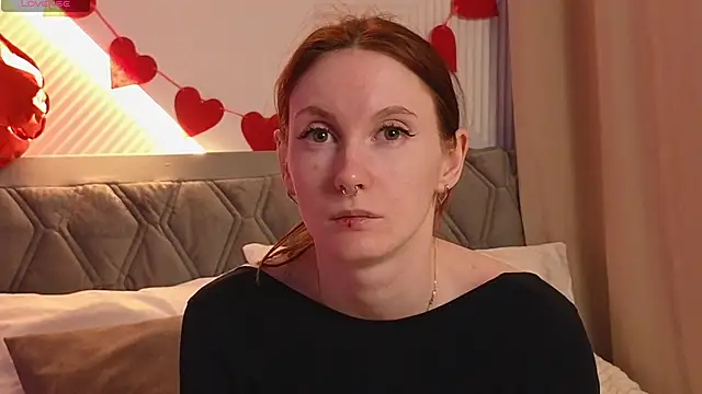 Snapshot of JoYung chatting on 02-11-25, 04:11 JoYung online show from 02-11-25, 04:11