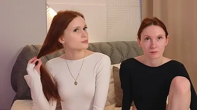 Snapshot of JoYung chatting on 02-18-25, 04:37 JoYung online show from 02-18-25, 04:37