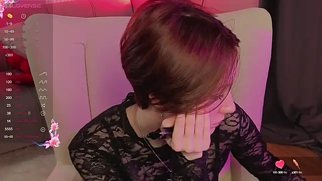 Snapshot of JoYung chatting on 10-01-25, 04:17 JoYung online show from 10-01-25, 04:17