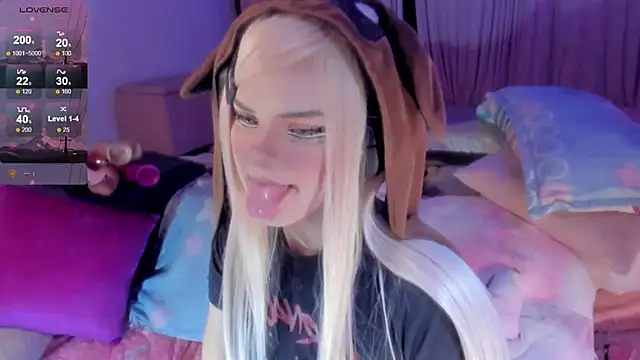 Angelica Reborn online show from 11-18-25, 06:28