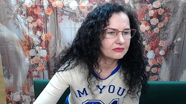 Miroslava Happi online show from 04-18-26, 05:43