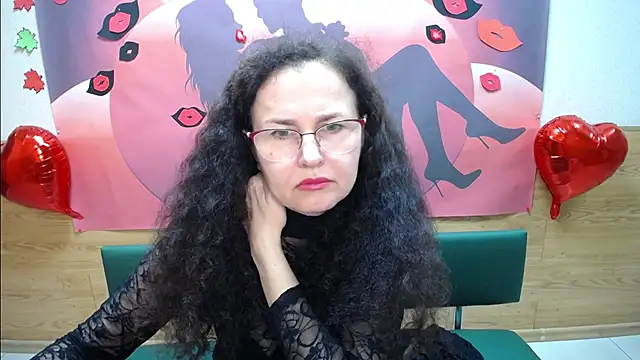 Miroslava Happi online show from 10-18-25, 05:42