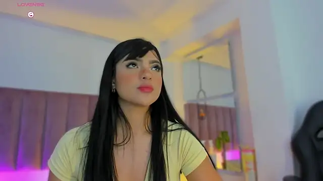 emmiily z online show from 06-28-26, 03:02