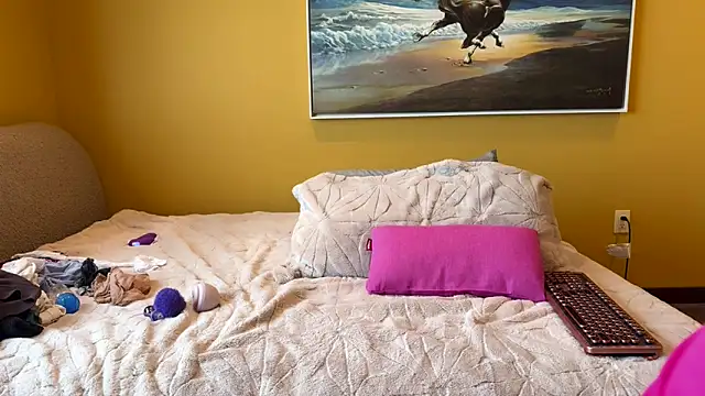 MrsJanetM online show from 02-16-25, 02:00