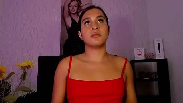Snapshot of Selena_fox7 chatting on 07-11-26, 03:18 Selena fox7 online show from 07-11-26, 03:18