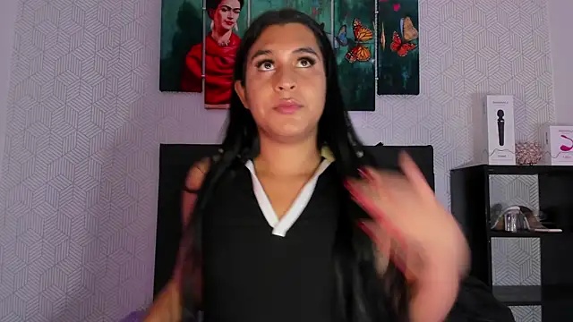 Selena fox7 online show from 11-04-25, 03:21