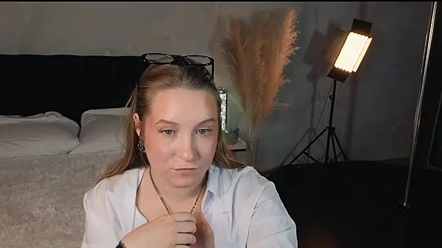 Saint Vicious online show from 10-09-25, 08:31